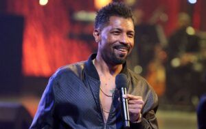 Deon Cole To Host Soul Train Awards 2022