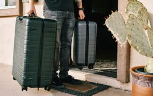 Select Luggage Storage Services