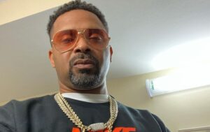 Mike Epps Busted With a Handgun