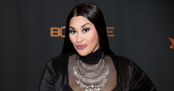 Singer Keke Wyatt poses backstage during the 25th Annual Trumpet Awards at Cobb Energy Performing Arts Center on January 21, 2017 in Atlanta, Georgia.