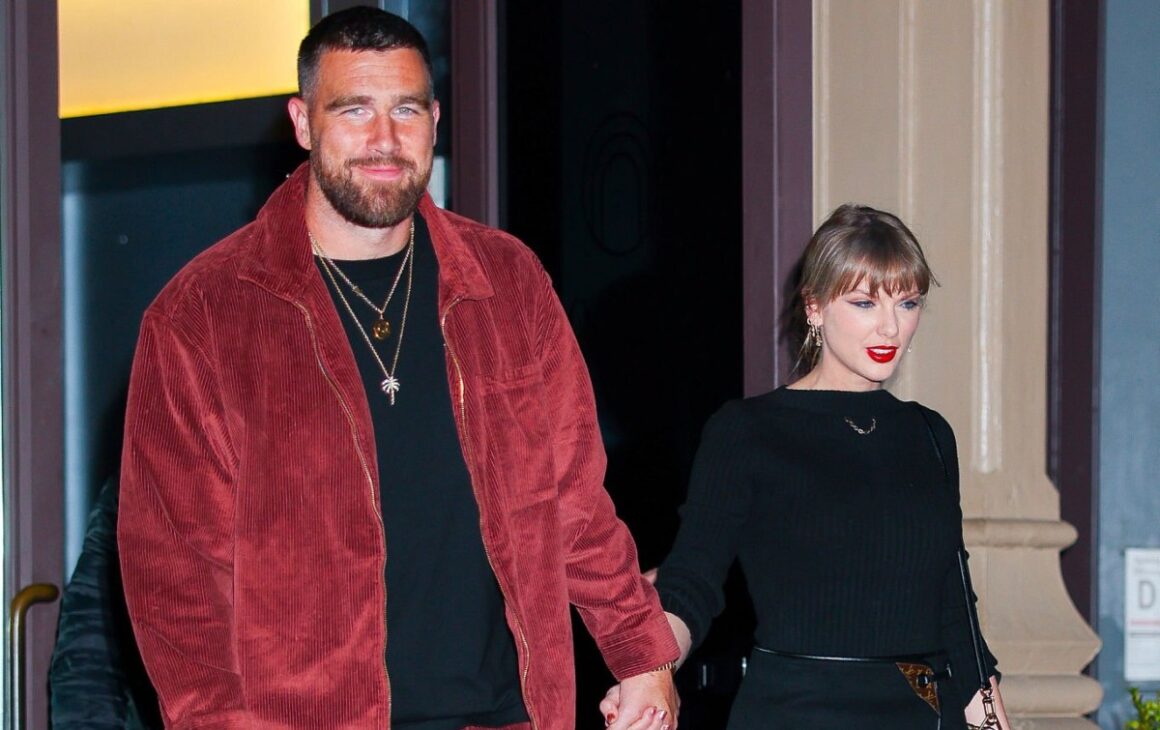 Celebrity Couples Who Promote Healthy Intimacy