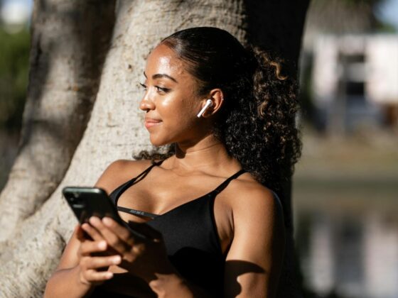 Streaming Numbers vs Real Fame