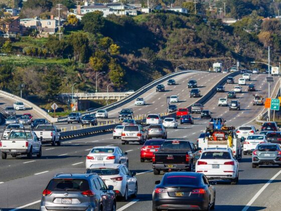 Zipper merge method