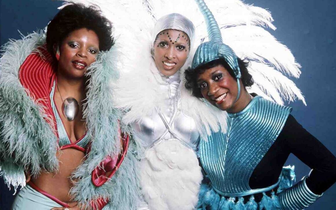Labelle-1975-Metropolitan-Opera-House-