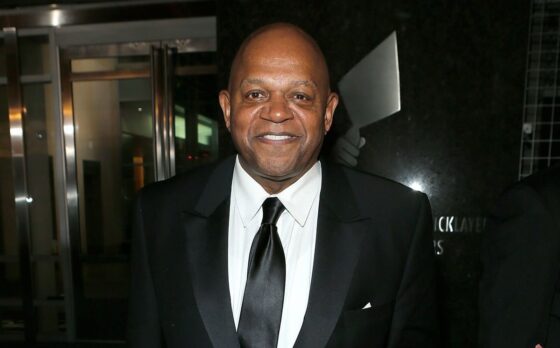 Charles S Dutton Roc show streaming