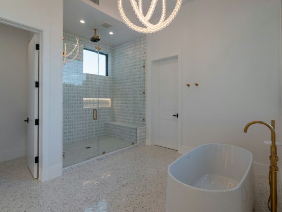 How to plan a Tub-to-Shower Conversion