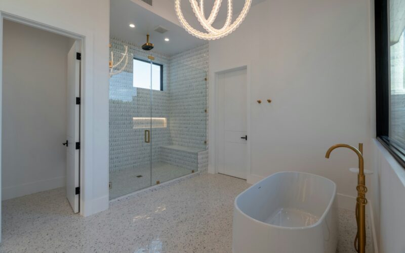 How to plan a Tub-to-Shower Conversion